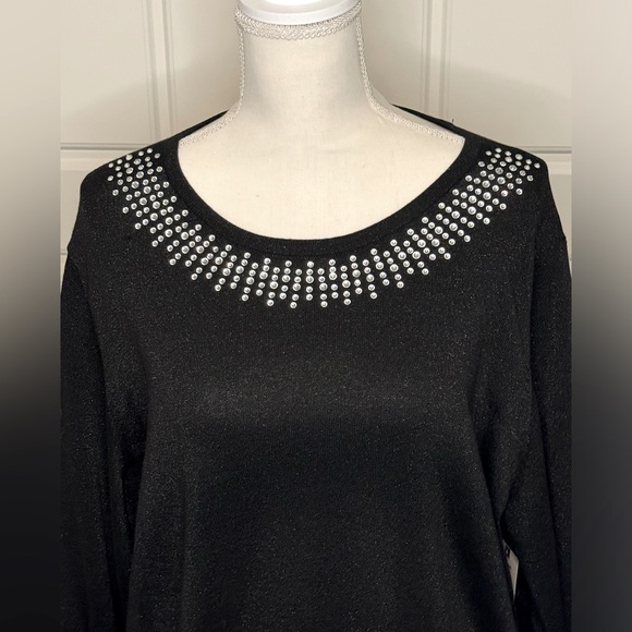 TERRA & SKY LIGHTWEIGHT BLACK SWEATER WITH RHINESTONE ACCENT COLLAR SZ 2X - Picture 1 of 6